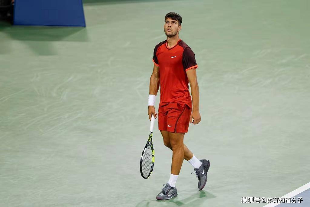 德国网球队爆冷意大利网球队，阿尔卡拉斯制霸全场