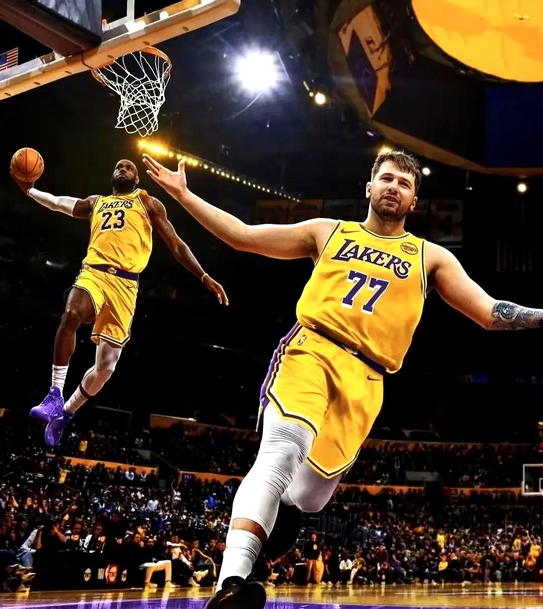 开云体育APP下载-加拿大男篮完胜尼克斯，艾顿绝境逆转