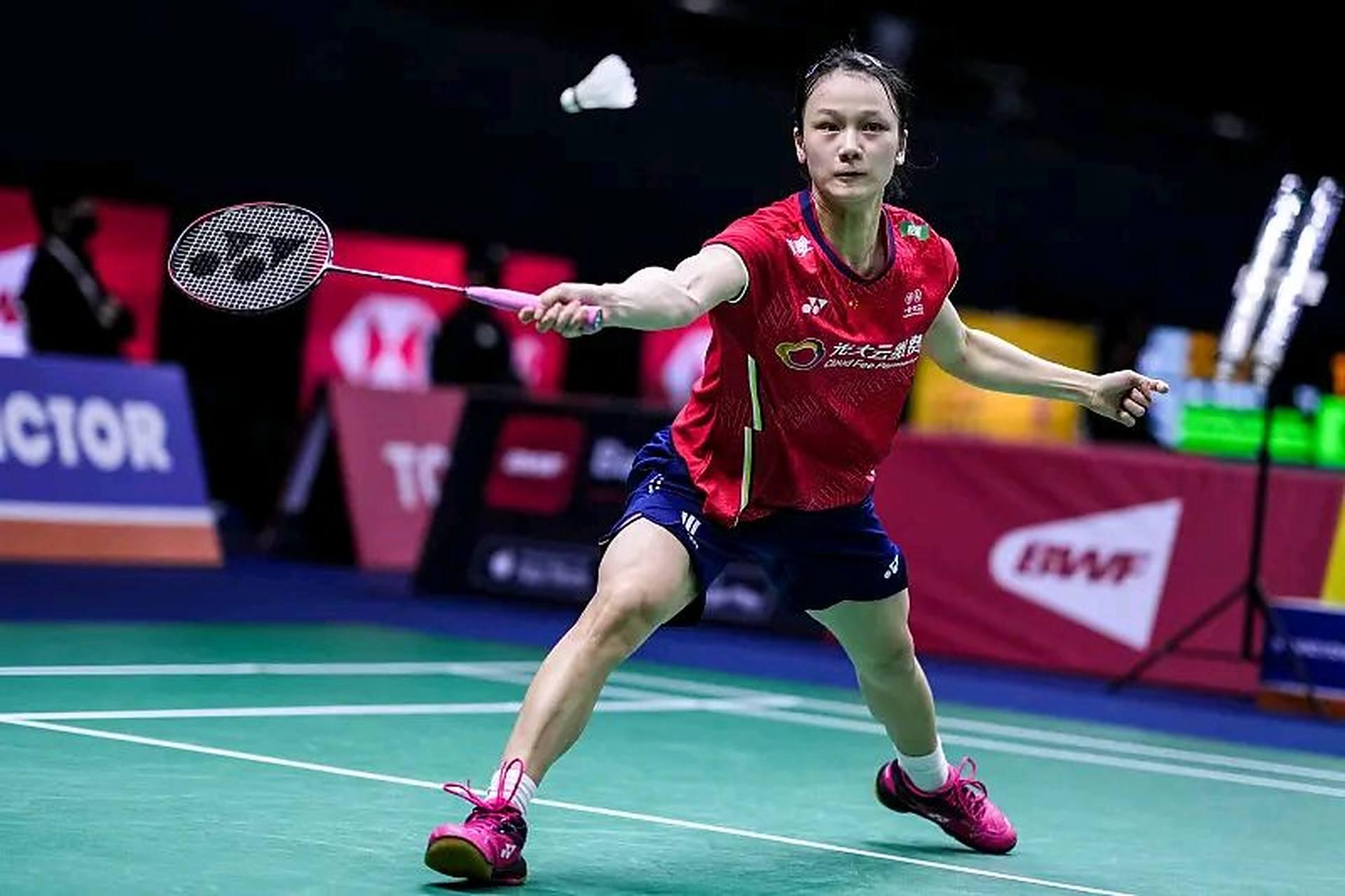 包含英格兰羽毛球队强势印尼羽毛球队，马琳绝境逆转的词条