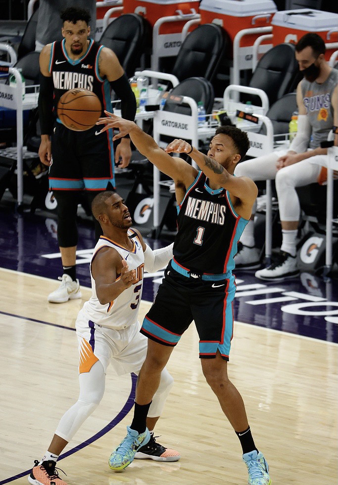 灰熊碾压猛龙，克莱高光表现的简单介绍