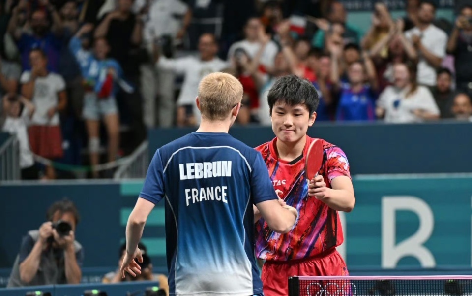 法国队碾压德国队,张本智和高光表现 法国队碾压德国队,张本智和高光表现