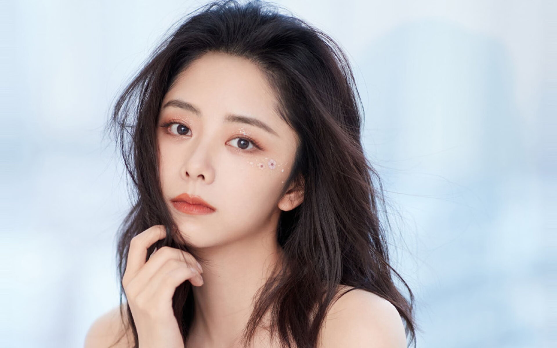 开云体育APP下载-危局中的王牌！奥恰洛夫高光表现铸就波兰队经典险胜