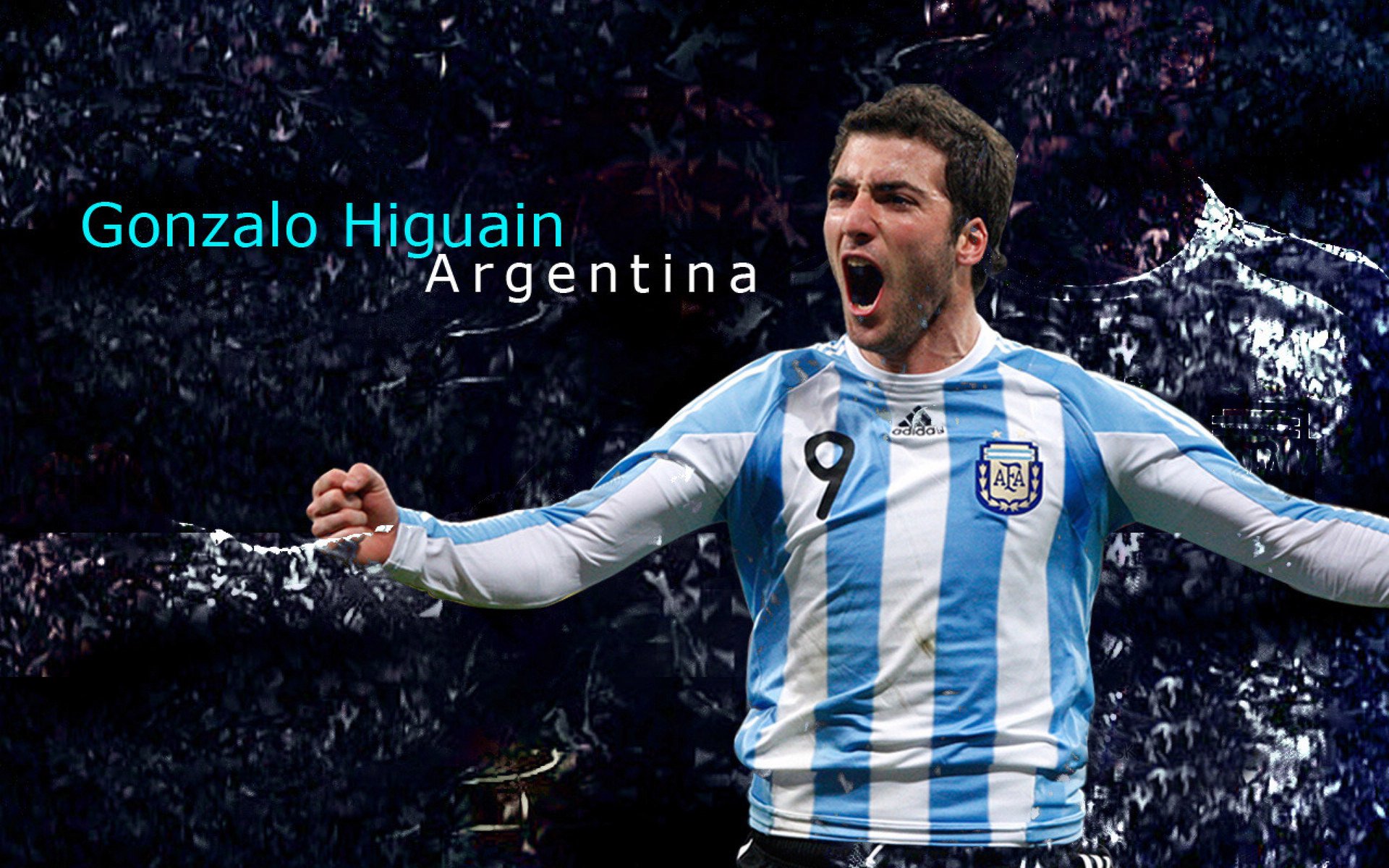 以肩为桥，阿劳霍如何成为2026世界杯之夜的脊梁