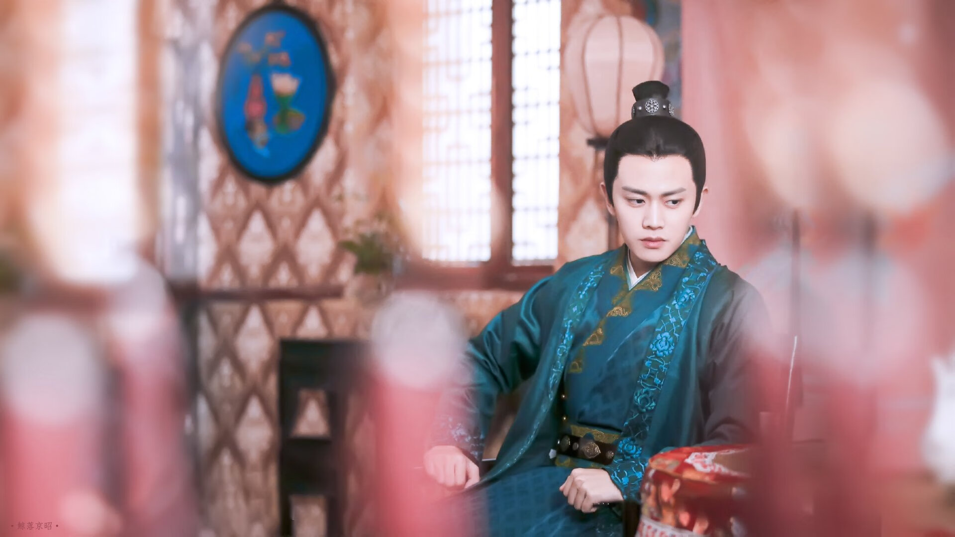 斩落的哲学与爆发的重量，当开拓者轻装上阵，字母哥扛起世界的叹息